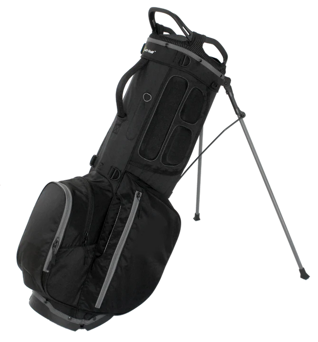 What Features Make a Lightweight Golf Bag Stand Out?